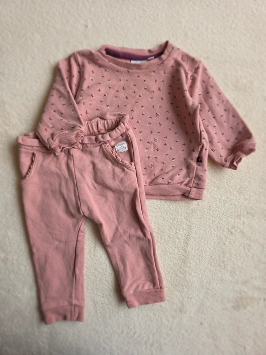 Feetje "bloom and grow" - setje - preloved